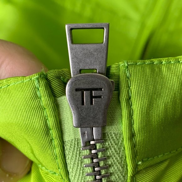 TOM FORD Silk Faille Shell Hooded Blouson Jacket Size 48 Green - Picture 9 of 10